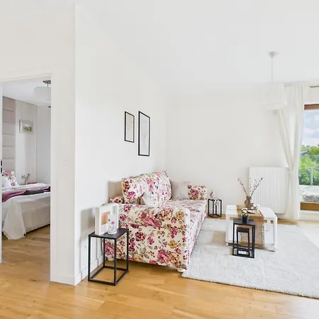 Okrzei 75 Superapart Flowers Garden Warszawa