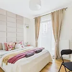 Okrzei 75 Superapart Flowers Garden Apartment