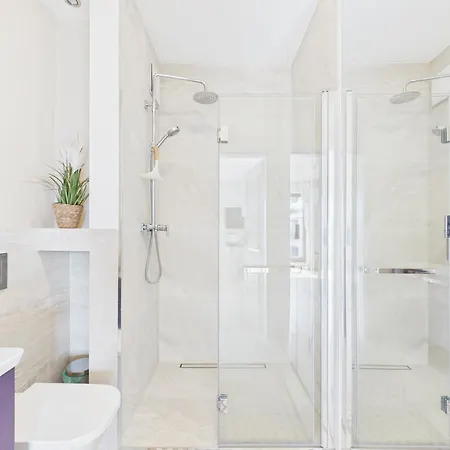 Okrzei 75 Superapart Flowers Garden Appartement *