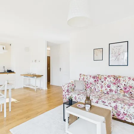 Okrzei 75 Superapart Flowers Garden * Varsovie