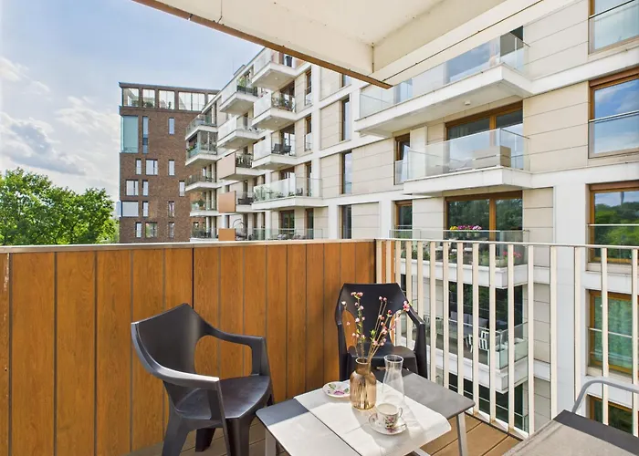 Okrzei 75 Superapart Flowers Garden