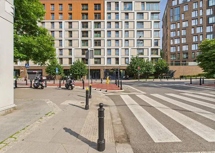 Okrzei 75 Superapart Flowers Garden