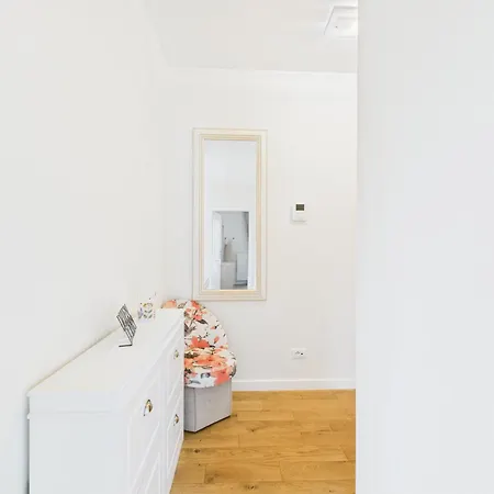 Okrzei 75 Superapart Flowers Garden