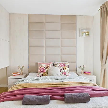 Okrzei 75 Superapart Flowers Garden وارسو