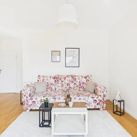 Okrzei 75 Superapart Flowers Garden وارسو